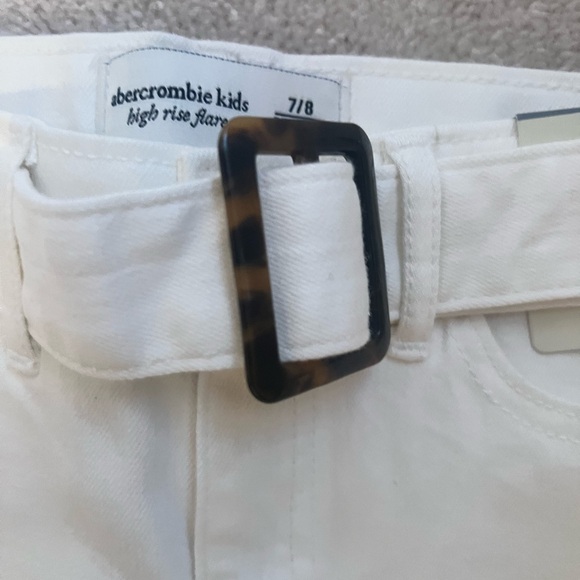 Abercrombie kids size 7/8 high rise flare white jeans - Picture 3 of 6